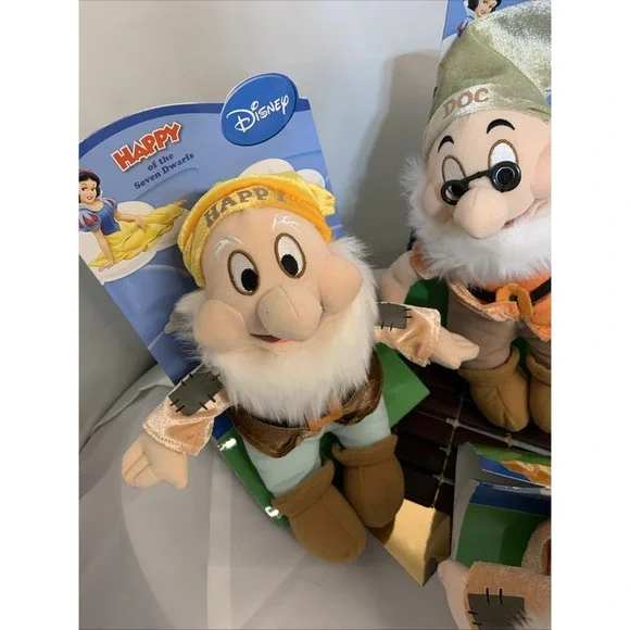 6 Walt Disney Snow White Seven Dwarfs Stuffed‎ Plush NEW On Card 11 Inch - Picture 2 of 8